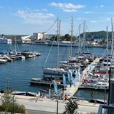 Apartment Yacht Park